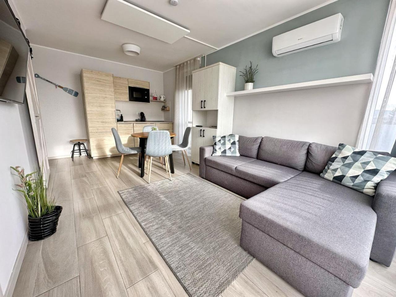 קסזטלי Marina Apartment By Dora מראה חיצוני תמונה